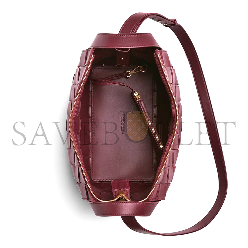 BOTTEGA VENETA CASSETTE 730327 (28*21*16cm)